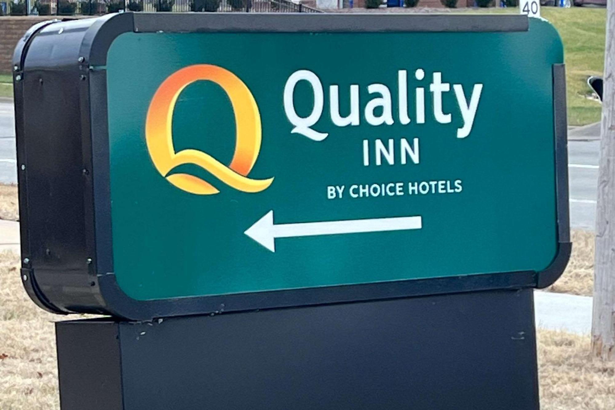 Quality Inn I-70 At Wanamaker Topeka Kültér fotó