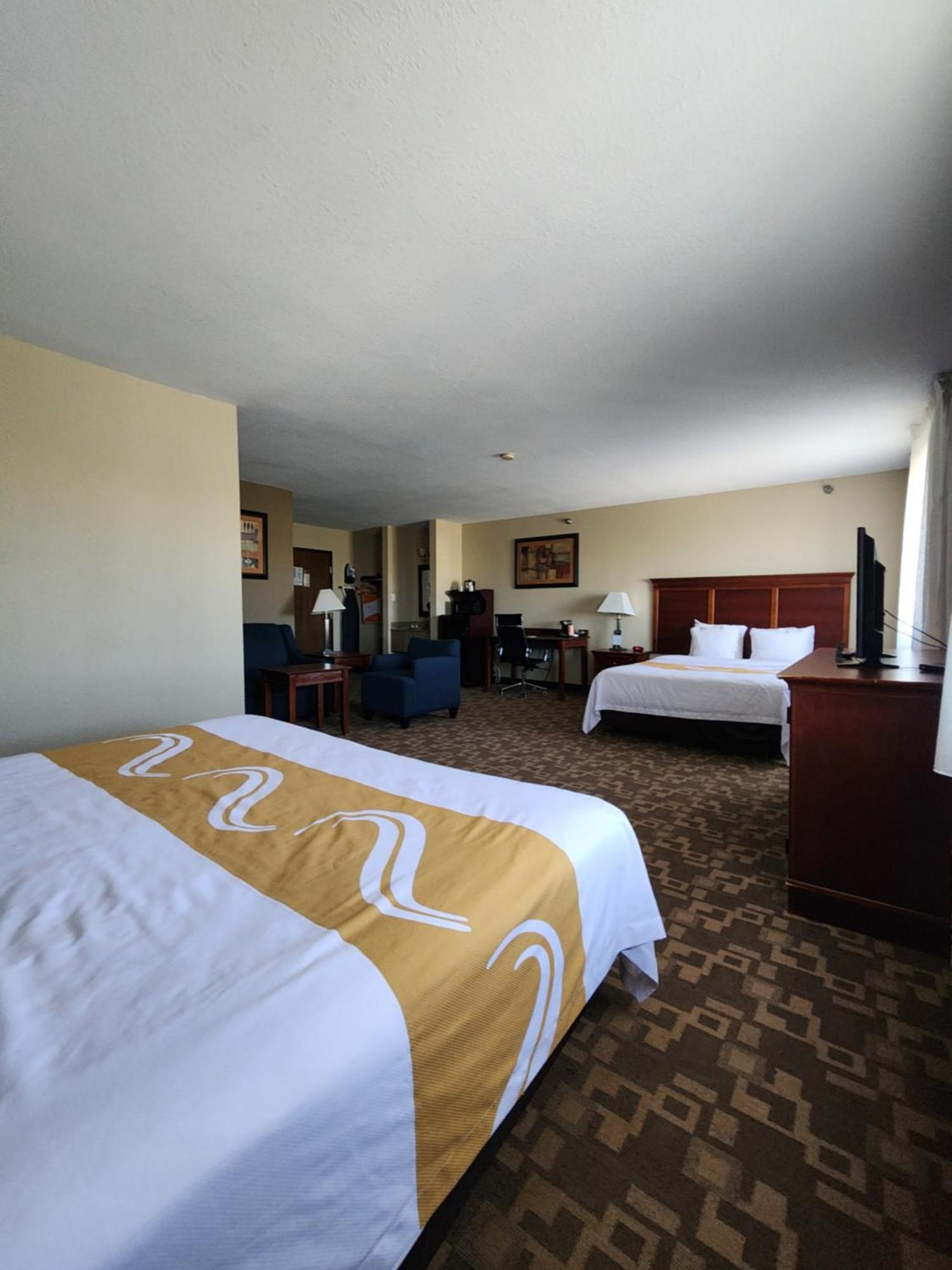 Quality Inn I-70 At Wanamaker Topeka Kültér fotó
