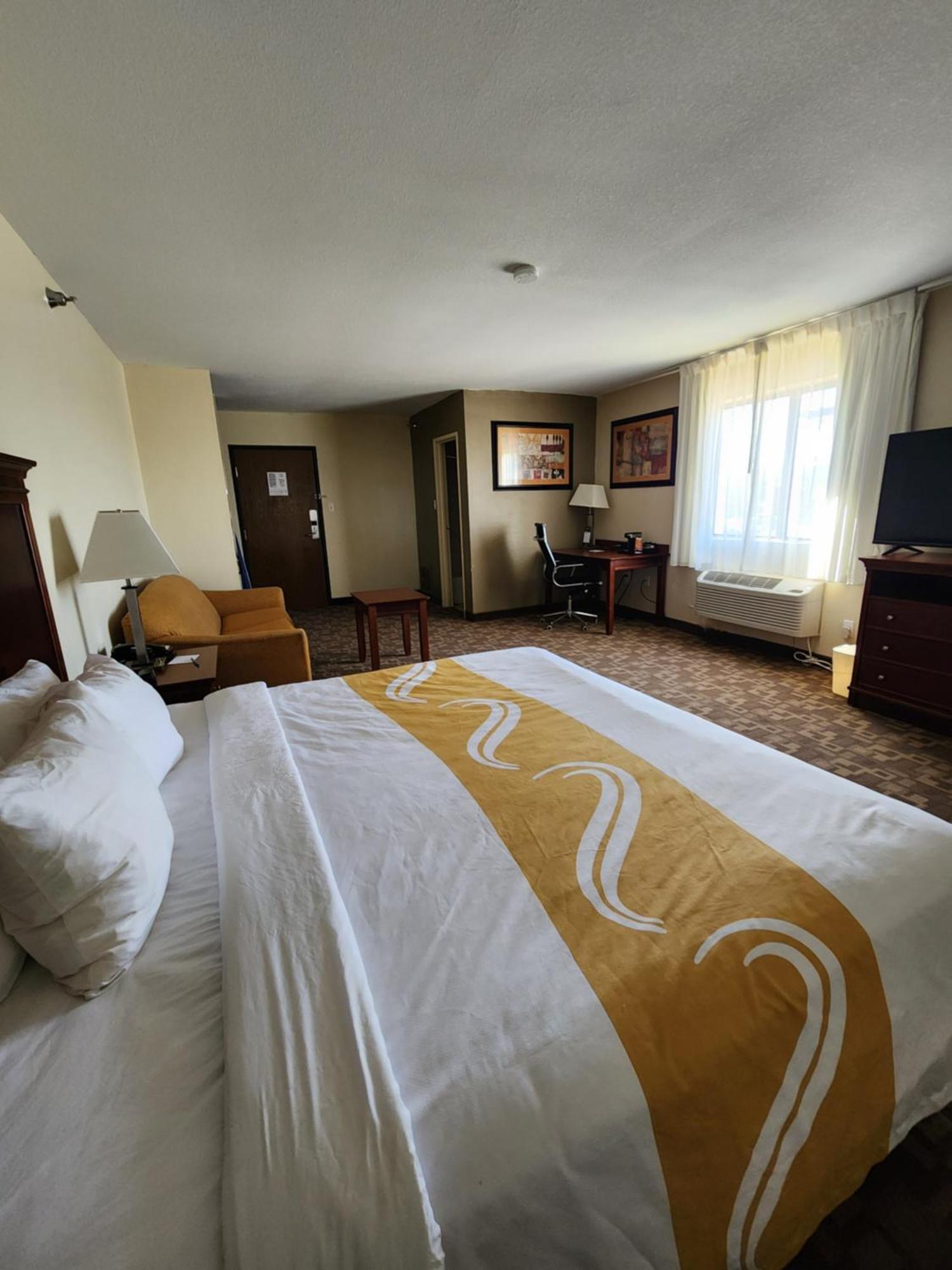 Quality Inn I-70 At Wanamaker Topeka Kültér fotó