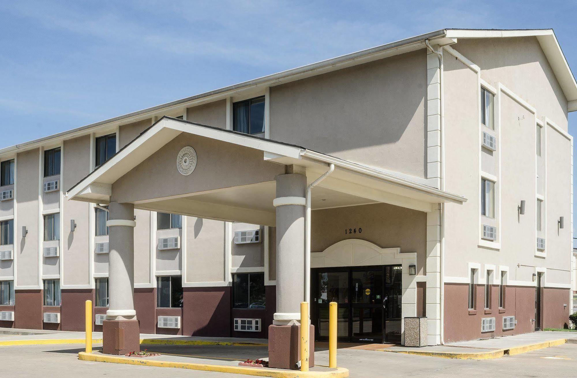 Quality Inn I-70 At Wanamaker Topeka Kültér fotó