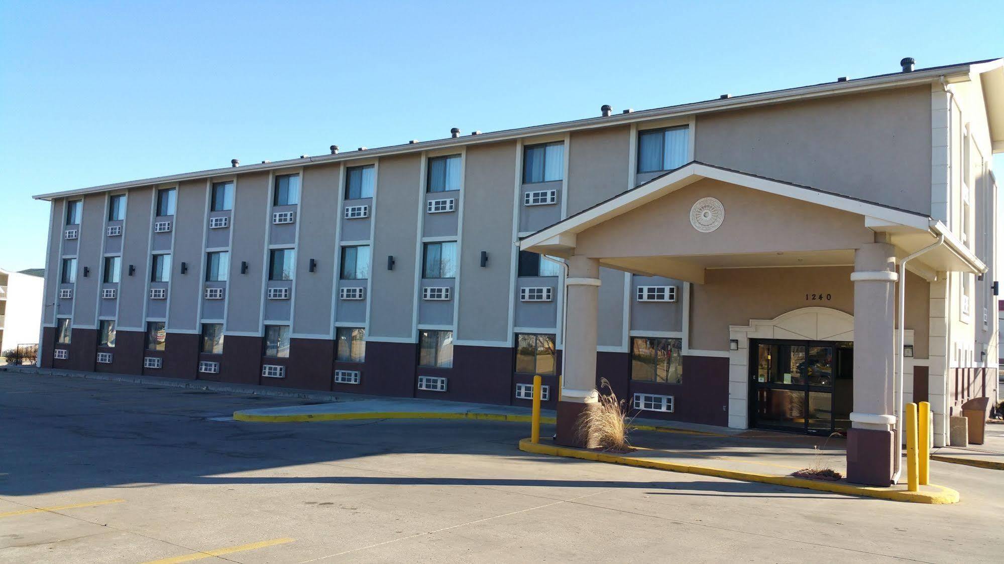 Quality Inn I-70 At Wanamaker Topeka Kültér fotó
